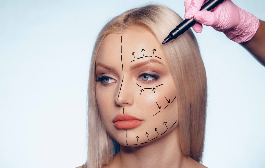 Контурная пластика лица филлерами в Москве