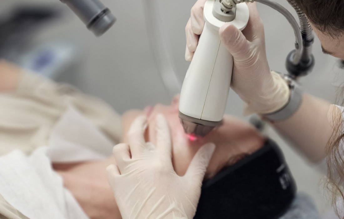 Лазерная шлифовка и удаление шрамов и рубцов