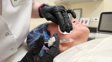 Фейслифтинг (подтяжка лица)